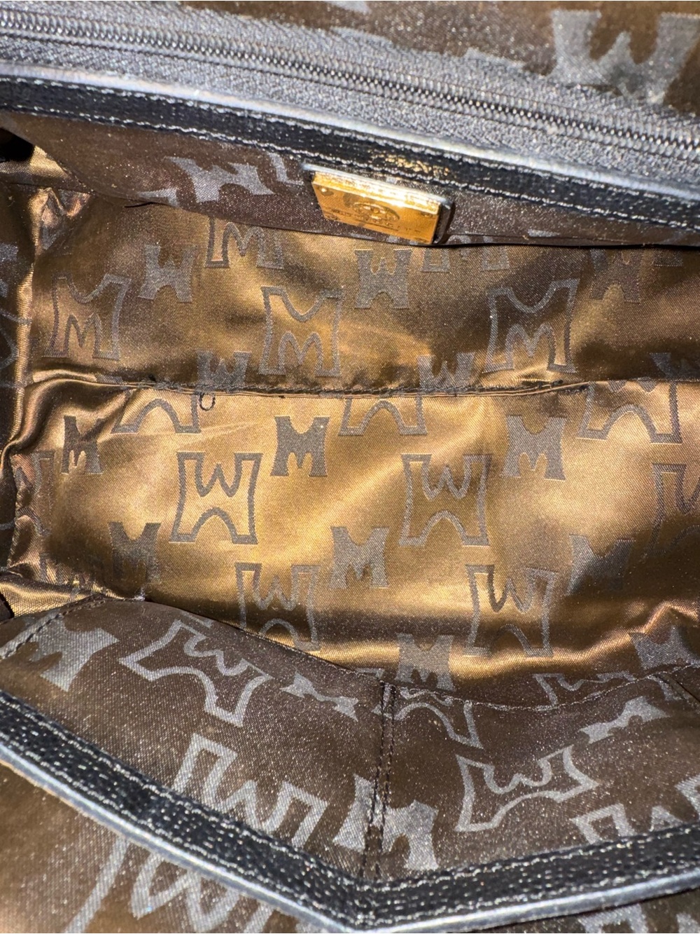 METROCITY Quilted Speedy Boston Bag- Preloved- has lock on side!-dust bag - Picture 11 of 14